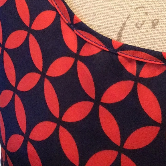 3 for $10.00 Geometric Print Blouse - Picture 3 of 6